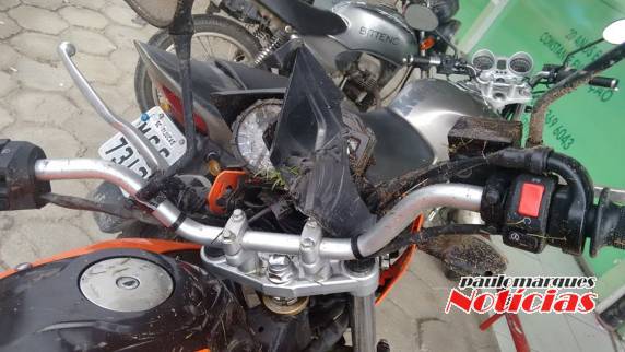 Acidente no Perequê deixa um ferido - foto 3