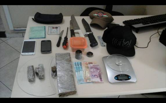Polícia Militar prende dois traficantes em Balneário Camboriú - foto 2