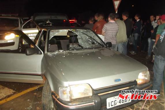 Policiais do POE/BM prenderam três jovens depois de uma perseguição pelas ruas de Três de Maio - foto 3