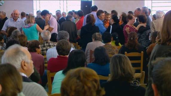Corpo de padre morto dentro de igreja é velado no interior do RS - foto 2