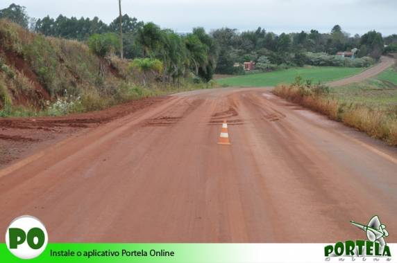 Dois acidentes na ERS-330 entre Tenente Portela 

e Derrubadas - foto 3