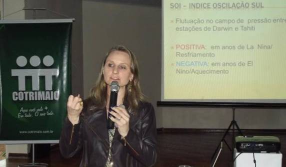Estael Sias esteve em Três de Maio nesta terça-feira 

(26)