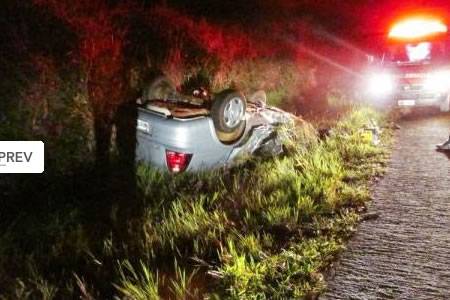 Cristalenses que viajavam para participar de um velório morrem em acidente - foto 3