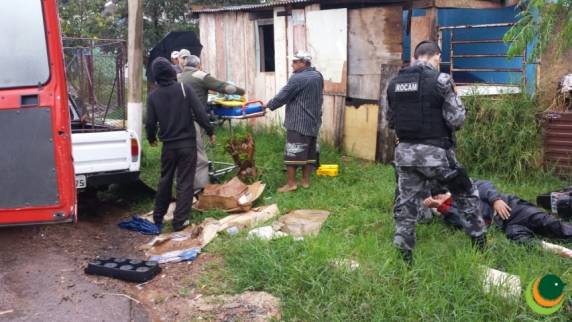 Criança morre e adolescente fica ferido em acidente com moto 

furtada em Passo Fundo - foto 4