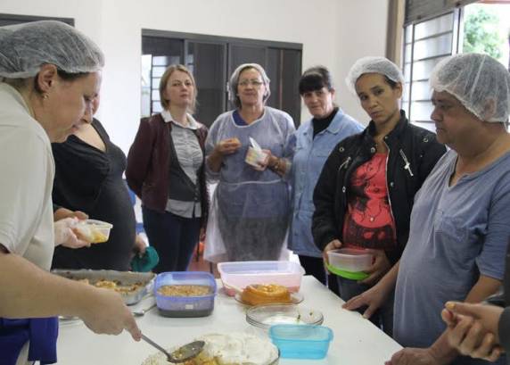 Desenvolvimento Social promove curso de processamento de
leite - foto 2