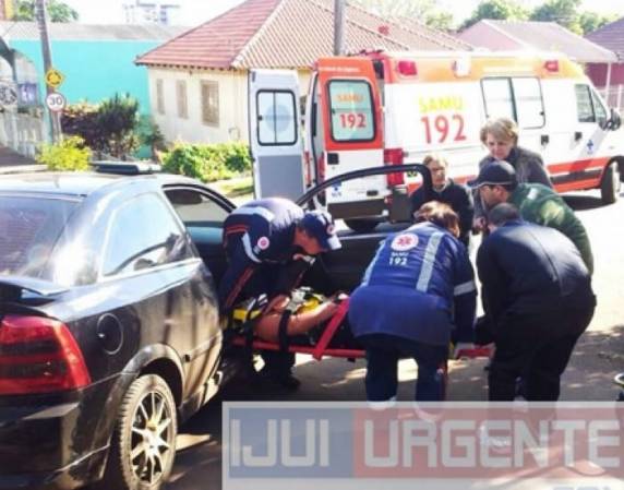 Acidente com dois carros deixa uma mulher ferida em Ijuí - foto 2