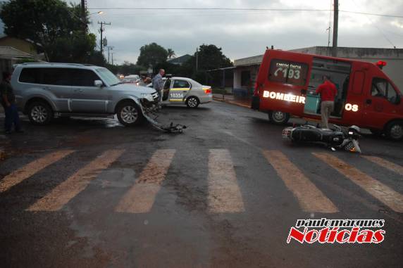 Acidente envolve moto e caminhoneta e deixa piloto ferido em Três de
Maio - foto 3
