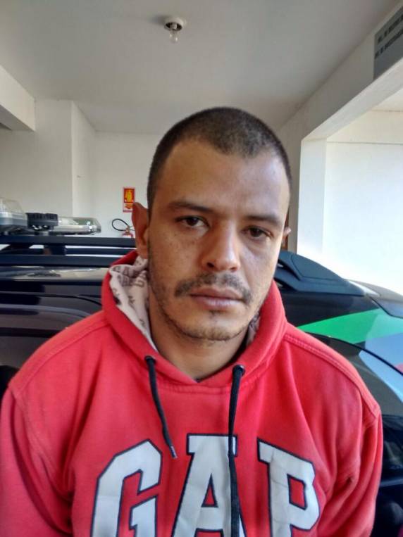 Ladrões são identificados pela
Polícia Civil de Bombinhas - foto 2