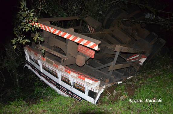 Uma pessoa morreu em grave acidente BR 386 em Sarandi - foto 3
