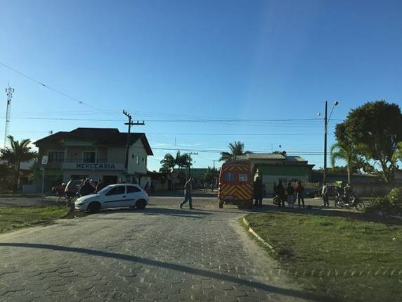 Acidente com moto deixa uma jovem ferida em 

Tijucas  - foto 3