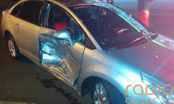 Acidente em Santo Ângelo na madrugada deste domingo deixa uma
pessoa ferida - foto 4