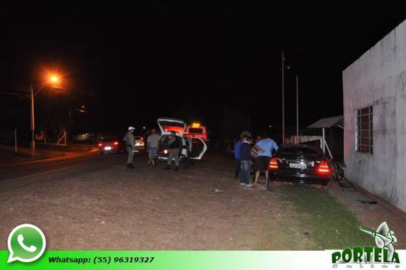 Carro colide contra casa e deixa motorista gravemente ferido em Tenente Portela - foto 3