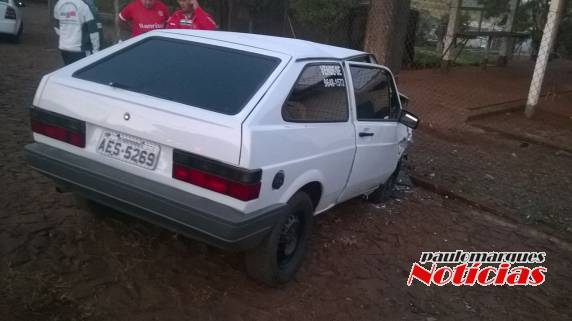 Jovens ficaram feridos em acidente no início da manhã em Independência - foto 3