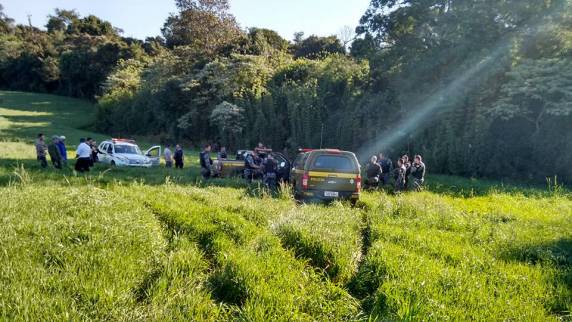 Assaltate morre
em confronto com a Brigada Militar em Ronda Alta - foto 5