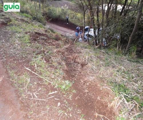Acidente de trânsito deixou cinco feridos na ERS 207 em Crissiumal - foto 3