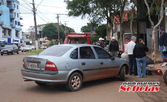 Colisão deixa piloto de motocicleta ferido no centro de Três de Maio - foto 2