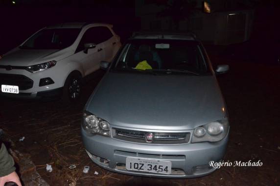Ladrões são presos depois
arrombarem loja em Sarandi - foto 4
