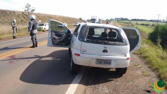 Bandido baleado e adolescentes apreendidos após assalto e confronto com policiais do POE - foto 4