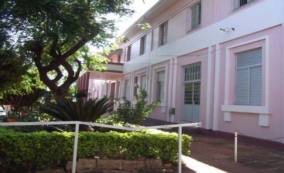 Hospital está com 

recursos atrasados
