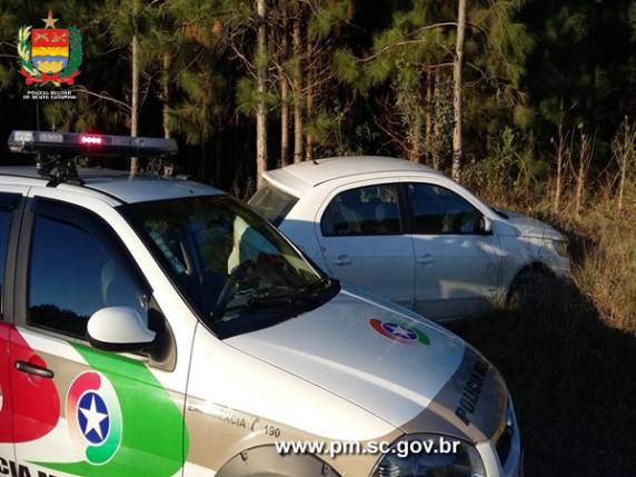 PM prende assaltantes que explodiram caixa eletrônico em Rio Negrinho - foto 5