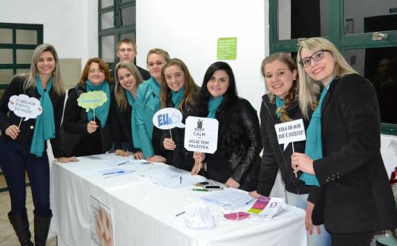 Profissional Jamile Maluf participou do evento “Puerpério: entre dores e amores”, promovido pelos acadêmicos do 5º semestre 

da Enfermagem SETREM
