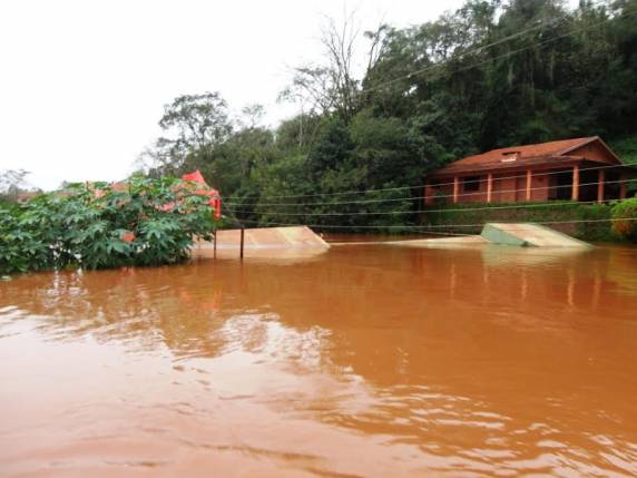 Rio Uruguai atingiu 14,65mt em Porto
Mauá - foto 5
