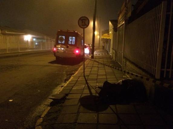 Travesti é morta a tiros em Passo Fundo - foto 2