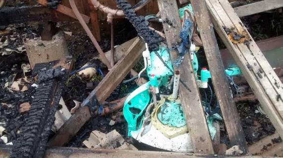 Família perde tudo em incêndio na cidade de Itapema - foto 2