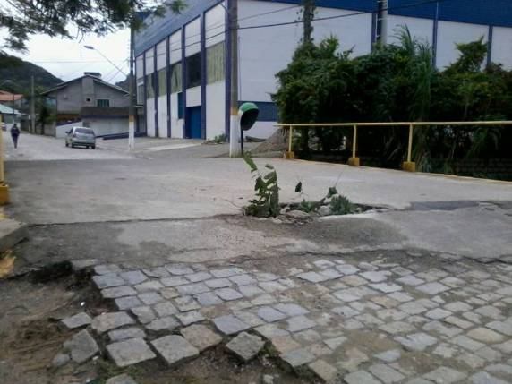 Situação de calamidade no bairro Ilhota em Itapema - foto 3