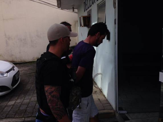 Suspeito de ter estrangulado a esposa é preso pela Polícia Civil de Porto Belo - foto 3