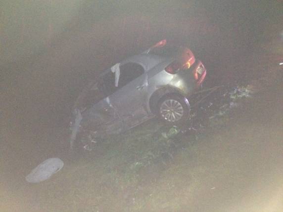 Colisão frontal deixa motorista morto e duas pessoas feridas em SC - foto 2