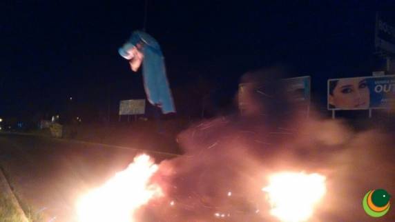 Sexta-feira amanhece com protestos em Passo Fundo - foto 3