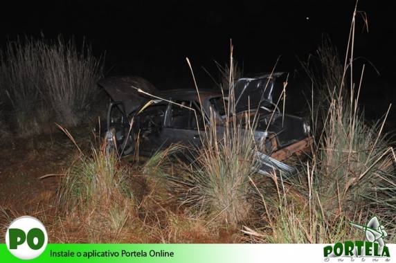 Três pessoas ficam feridas após carro sair da pista na ERS-330 em Tenente Portela - foto 3