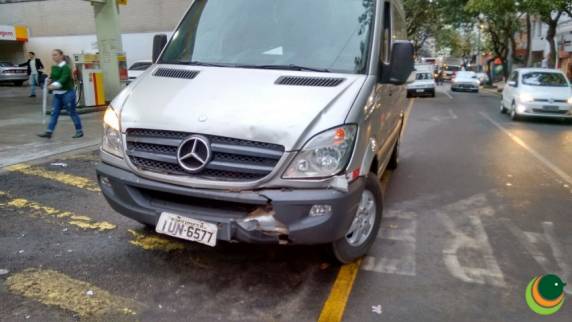 Dois jovens ficam feridos em acidente em Passo
Fundo - foto 3
