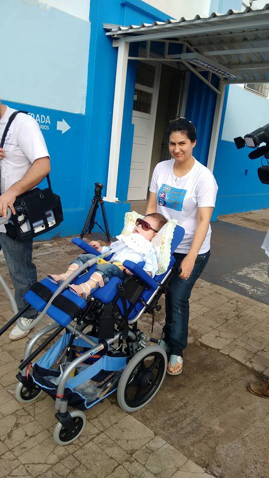 Menino com doença rara sai de hospital pela primeira vez em Santo Ângelo - foto 2