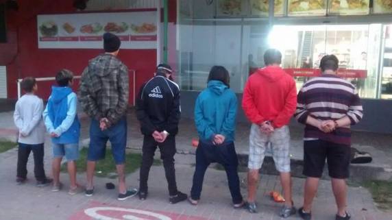 Polícia Militar de Itapema tira de circulação mais um traficante que atuava no calçadão - foto 3