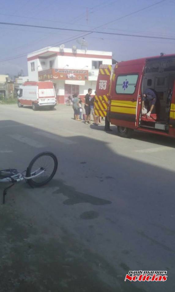 Ciclista fica ferido ao ser atingido por automóvel no bairro Morretes em Itapema - foto 2