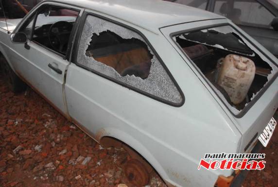 Brigada Militar recupera
veículo furtado em Três de Maio - foto 4