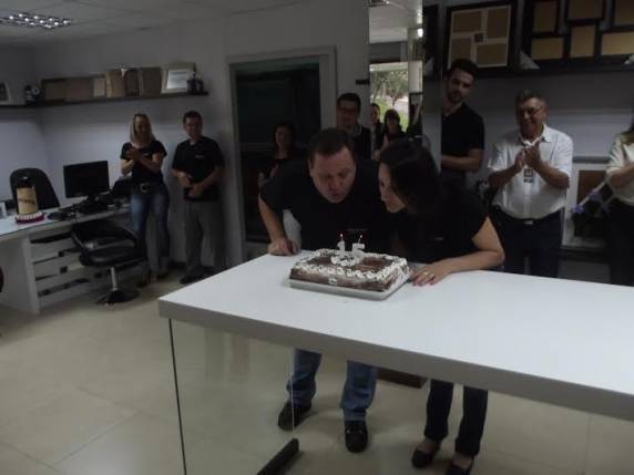 Café com Empresários comemora os 15 anos da
Vidraçaria Multividros - foto 4