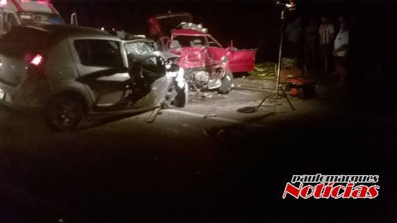 Acidente entre dois carros deixa um morto
em São Vendelino - foto 2