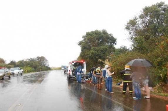 Acidente de veículos resulta em cinco feridos na BR 285 em
Saldanha Marinho - foto 3