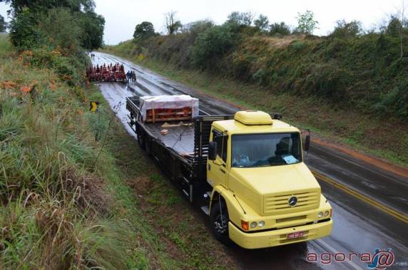 Acidente de veículos resulta em cinco feridos na BR 285 em
Saldanha Marinho - foto 2
