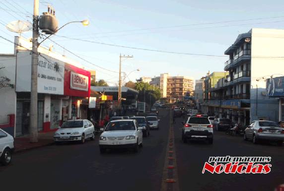 Ladrão assalta loja no centro de Três de Maio - foto 2