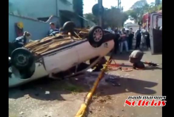 Três feridos em acidente no centro de Ijuí - foto 4