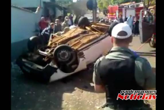 Três feridos em acidente no centro de Ijuí - foto 2