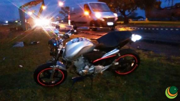 Jovem morre após acidente com moto em avenida de Passo
Fundo - foto 4