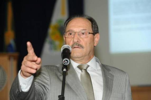 Governo quer evitar novo bloqueio das contas, caso não quite a parcela da dívida