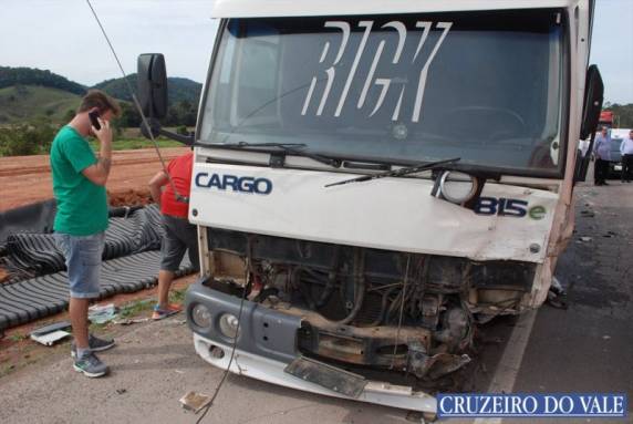 Mulher morre em acidente na BR-470, em Gaspar SC - foto 3