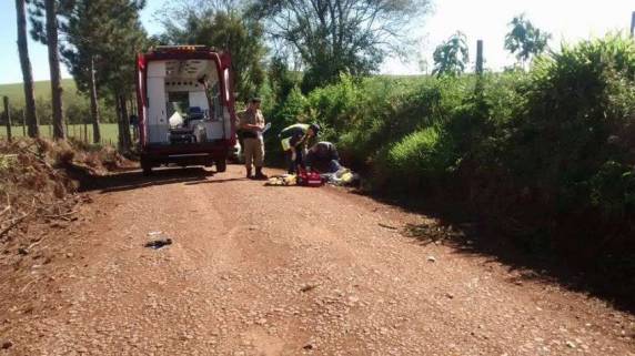 Acidente no interior de Guarujá do Sul deixa quatro feridos - foto 5