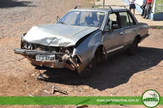 Colisão entre ônibus escolar e automóvel no centro de Tenente Portela - foto 3
